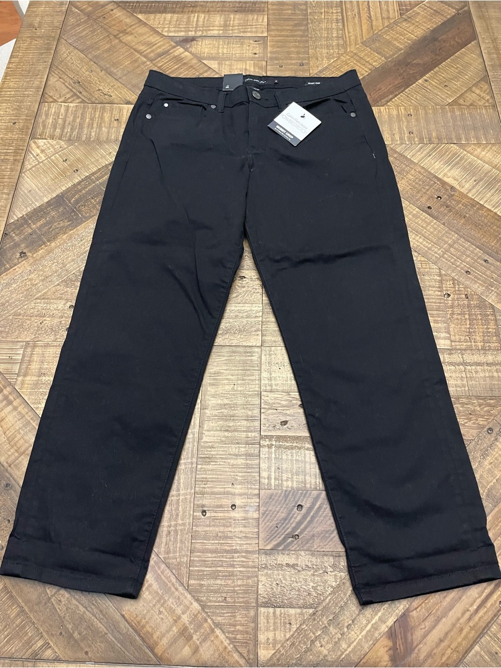 NWT Calvin Klein Jeans Women's Skinny Crop Pants Black Size 12